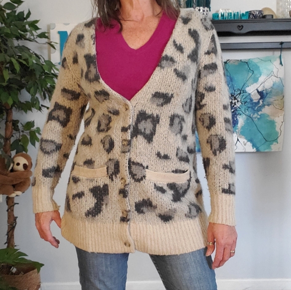 FREE PEOPLE Out Of Africa Wool Blend Oversized Leopard Cardigan XS - Picture 2 of 11